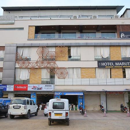 Hotel Maruthi Inn Nirmal  Екстер'єр фото