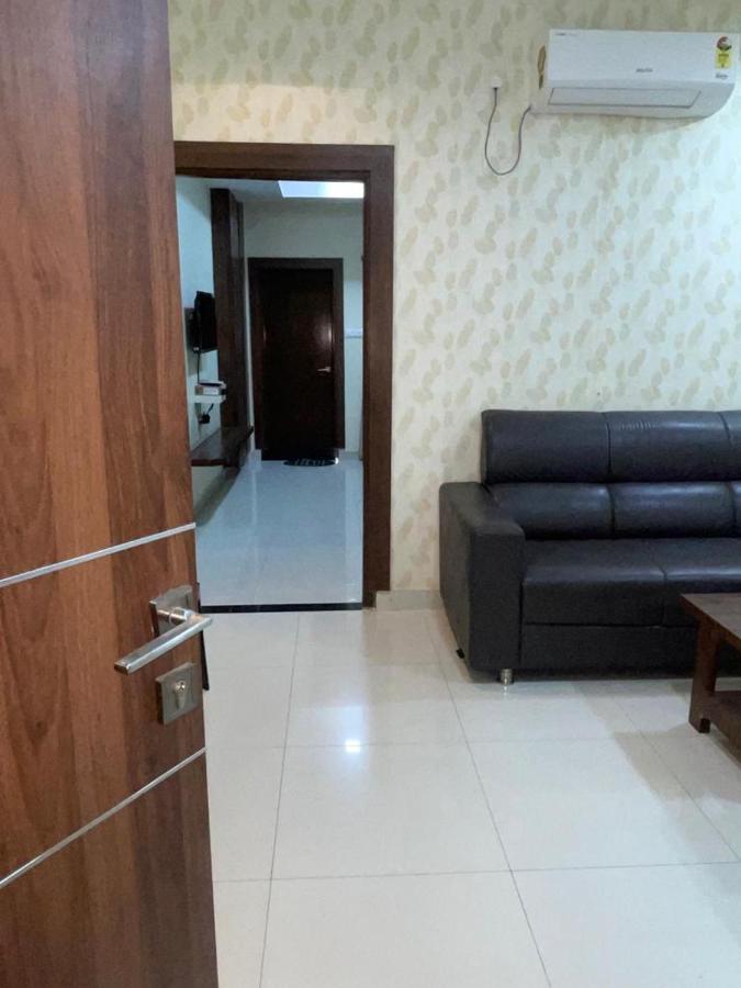 Hotel Maruthi Inn Nirmal  Екстер'єр фото